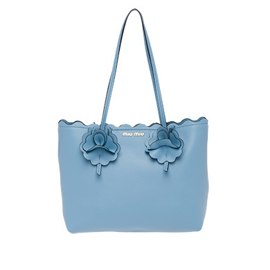 ミュウミュウ新作トートバッグ、フラワーモチーフ×スカラップの縁取り