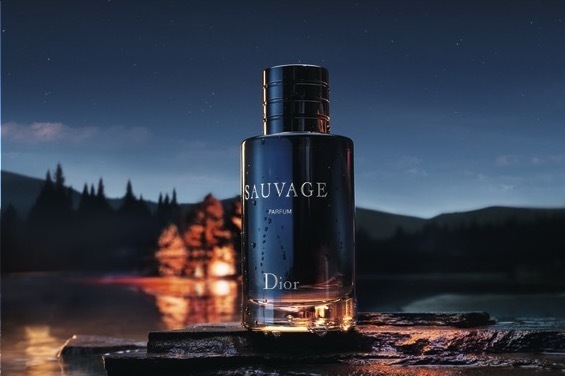 ディオールの新作メンズフレグランス「ソヴァージュ パルファン」“新月
