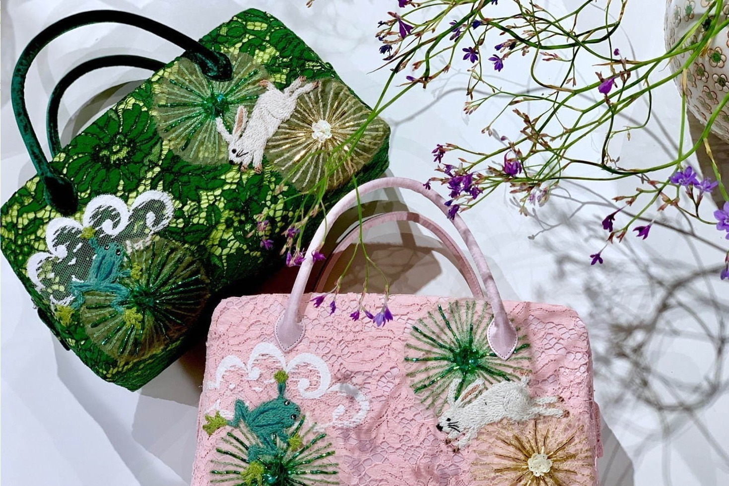 ケイタマルヤマ「利休バッグ」の新作、アーカイブ地＆ビーズ刺繍などで