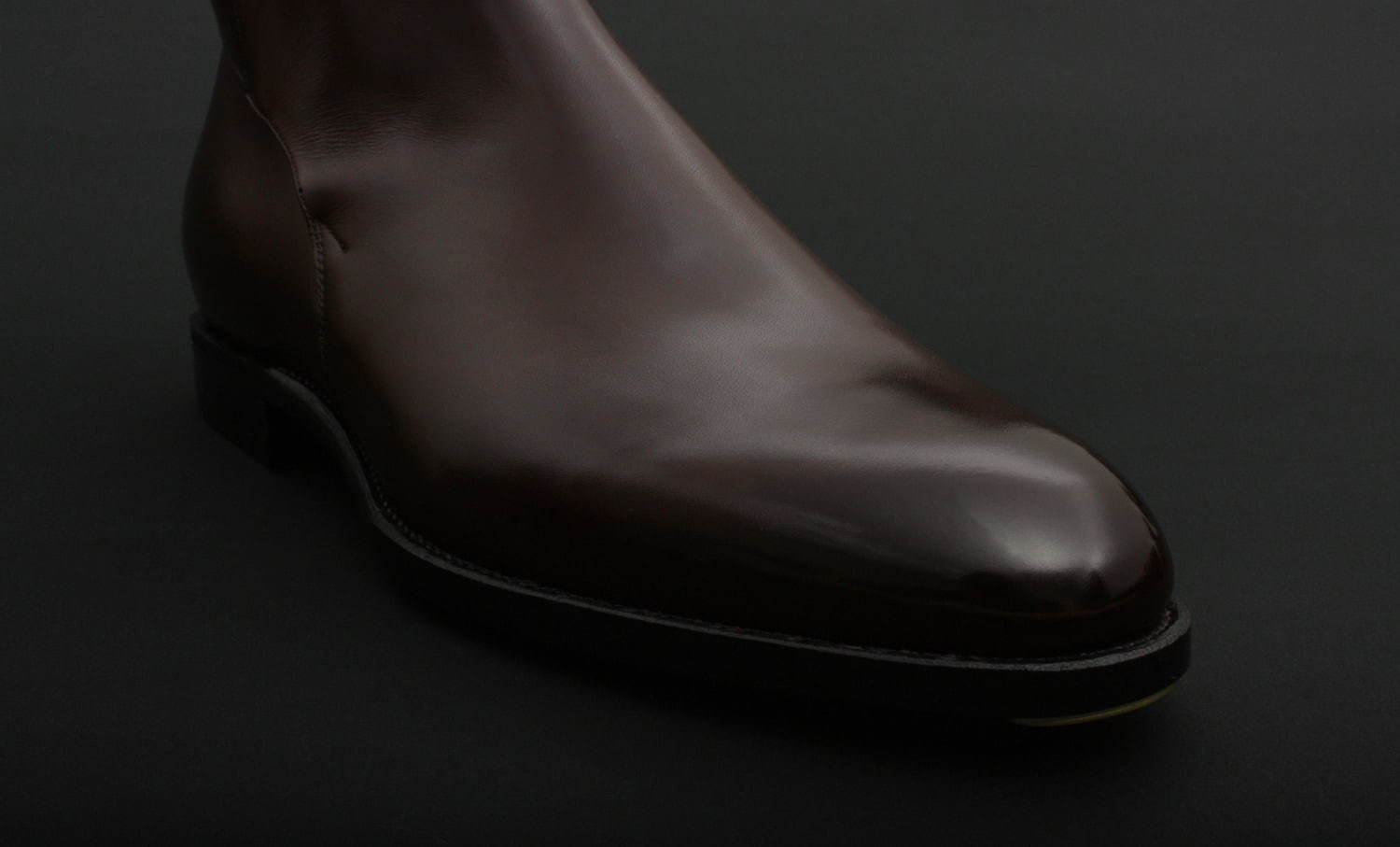 カルマンソロジー限定ブラウンカラーのジョッパーブーツ - イセタン