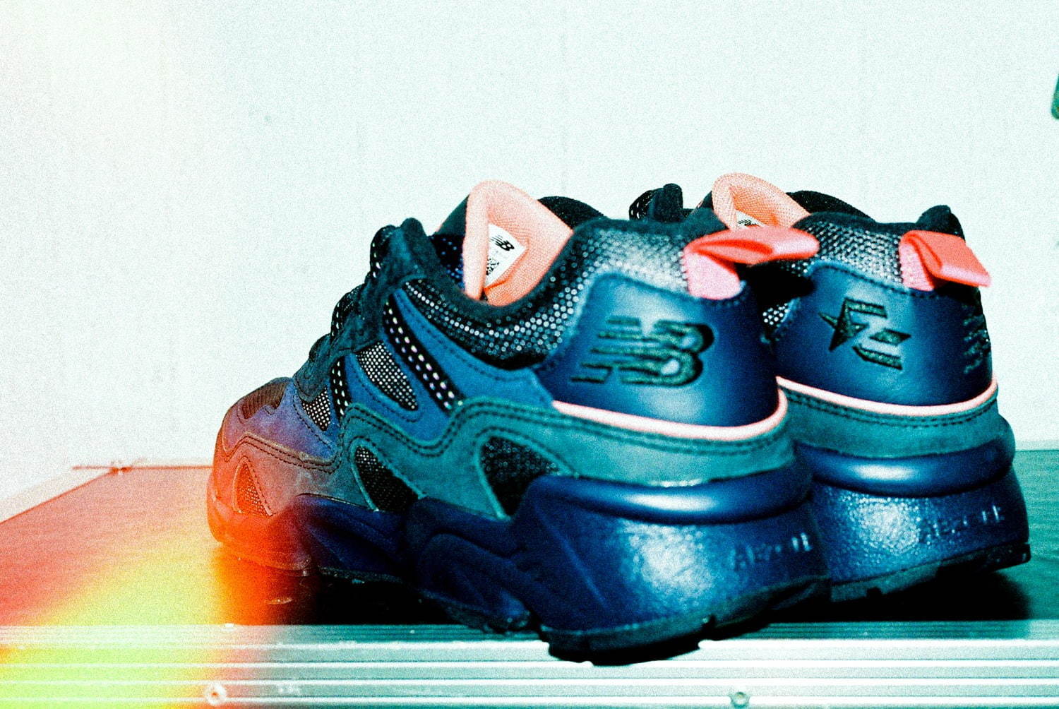 NAOTOのスタジオ セブンから異素材MIX「ML850」ニューバランス＆ミタ