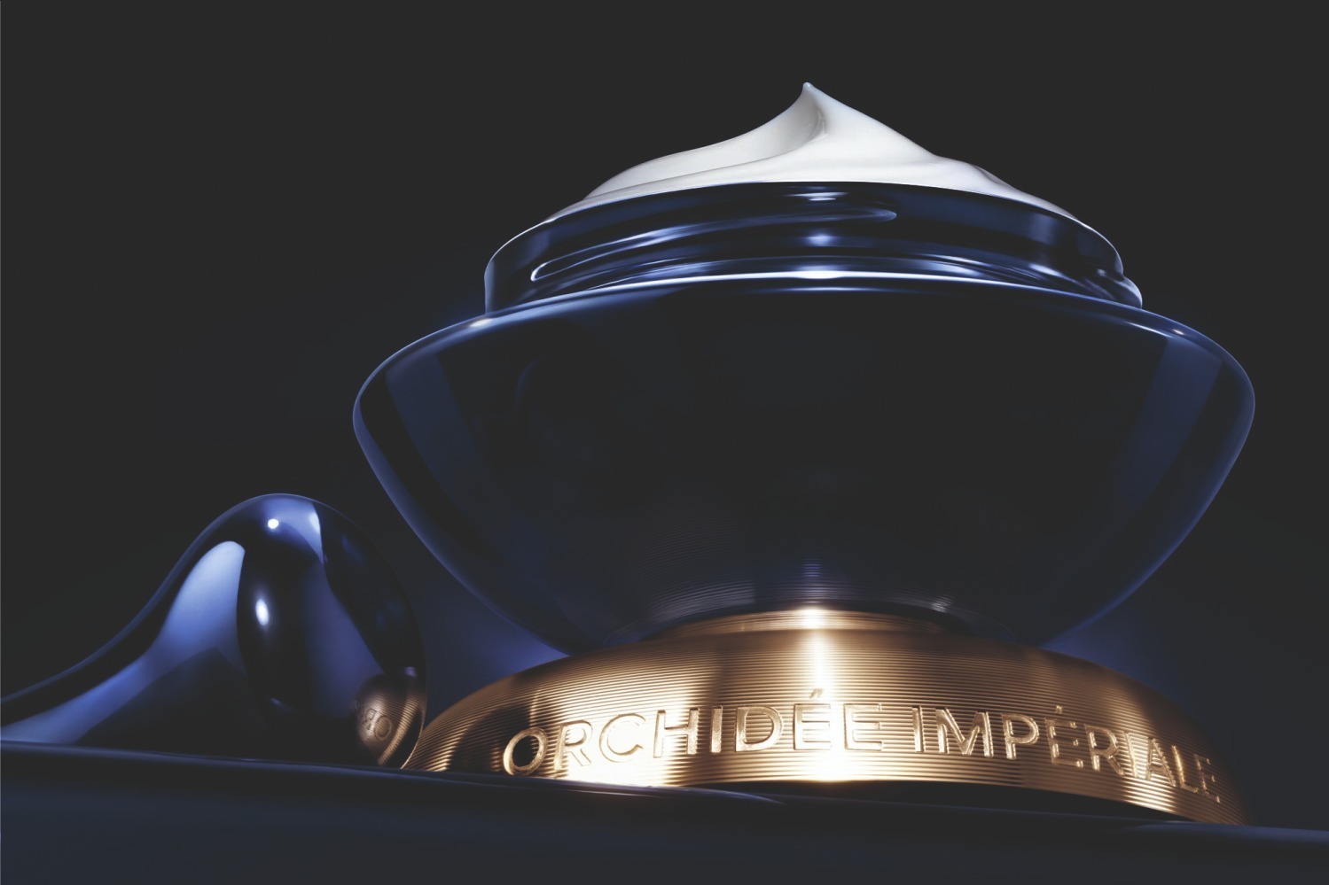 ゲラン最高峰スキンケア「オーキデ アンペリアル」新アイクリーム