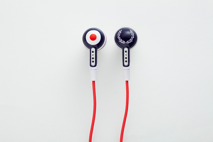 フレッドペリー×KOTORI、レコードグラフィック＆ローレルマークの