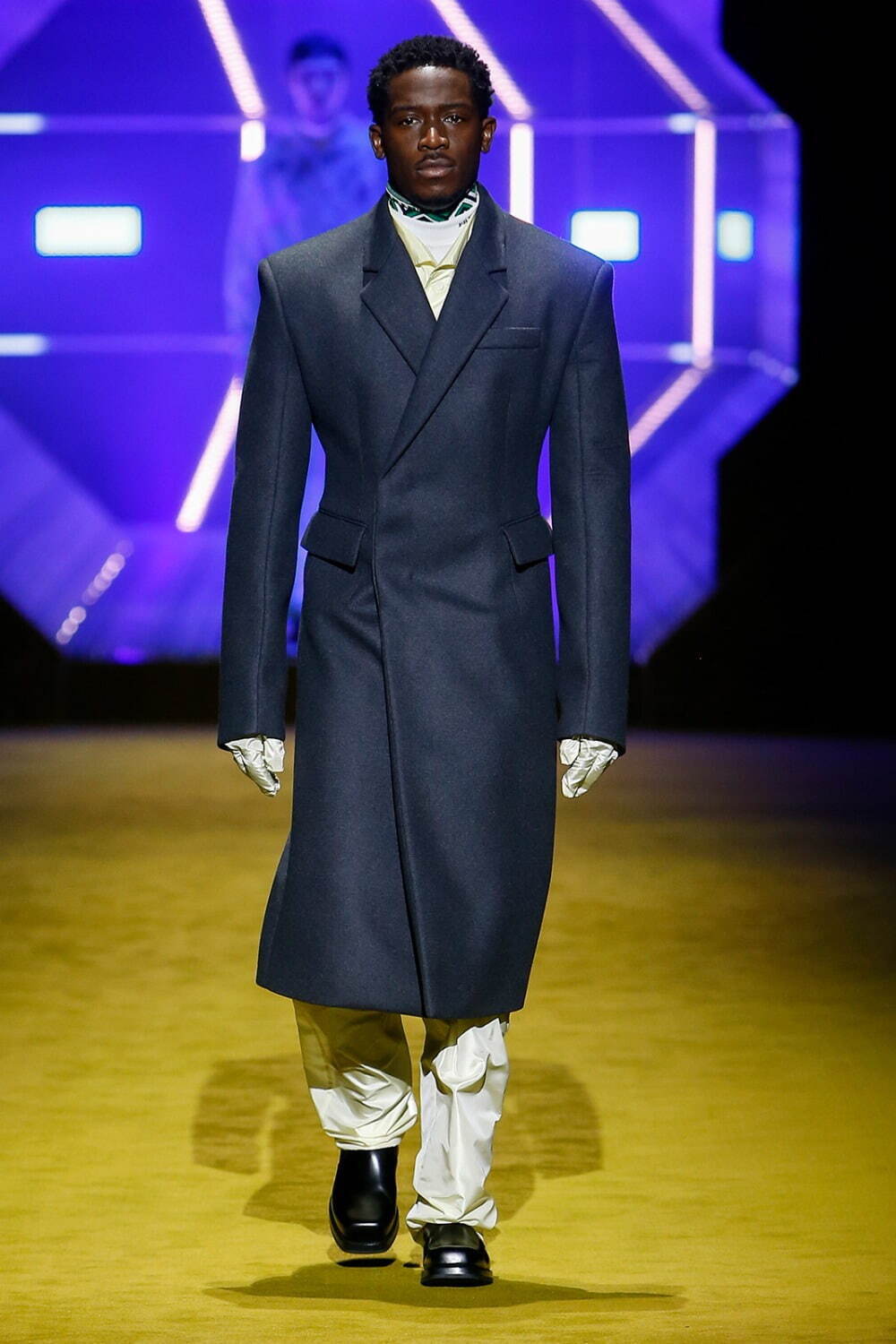 プラダ(PRADA) 2022-23年秋冬メンズコレクション - ファッションプレス