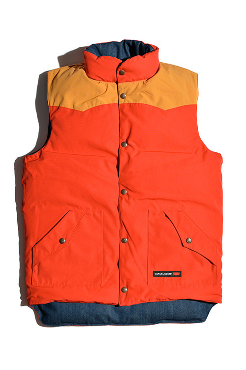 CANADA GOOSE リーバイスコラボダウン世界300着限定国内正規品