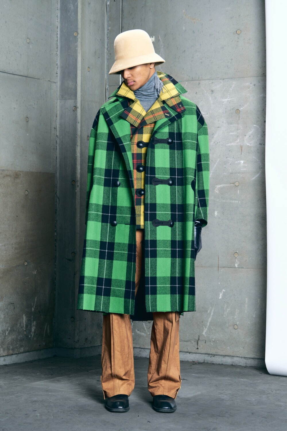 グリーンチェック柄ダッフルコートコーデ｜着用ルック 全4件 / ページ1