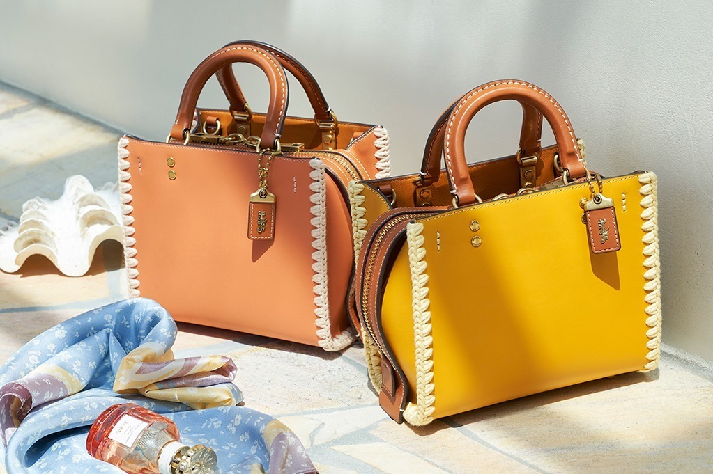 コーチ23年夏新作バッグ、