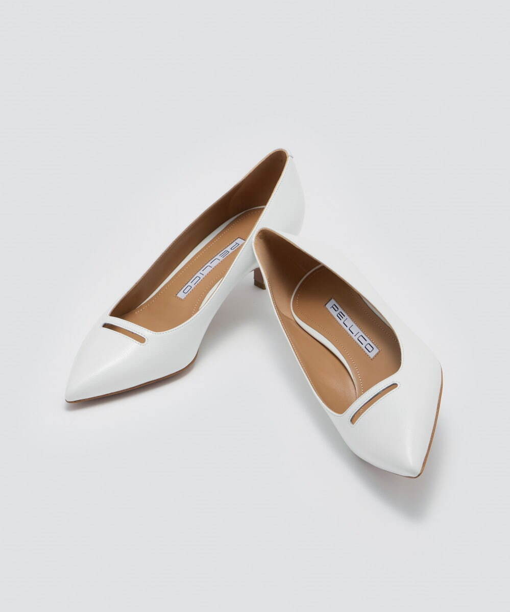 走れるパンプス”ペリーコのシューズ「アンドレア」復活、凹凸キャビア