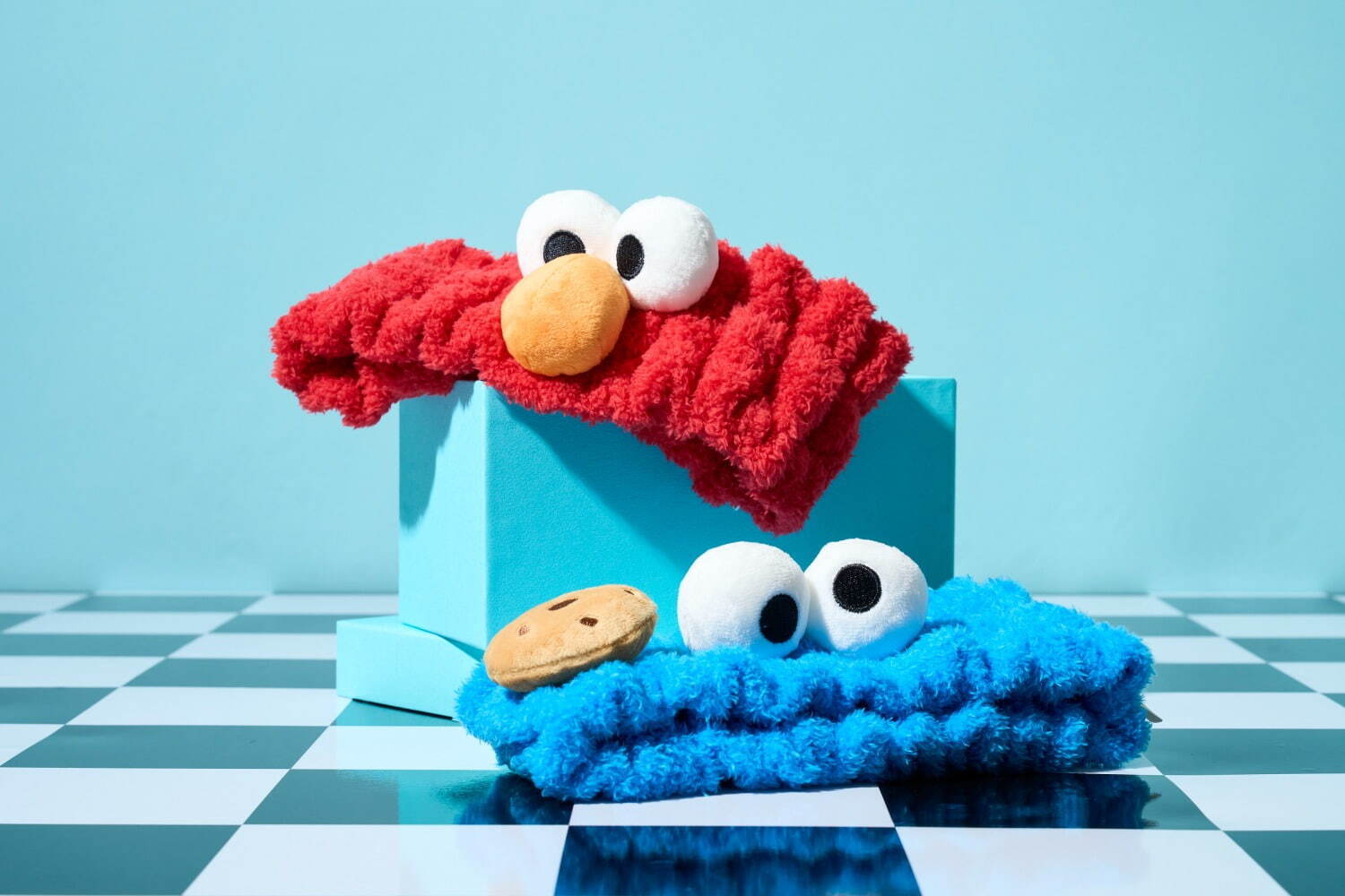 セサミストリートマーケット」24年夏グッズ、ミントカラーのエルモ