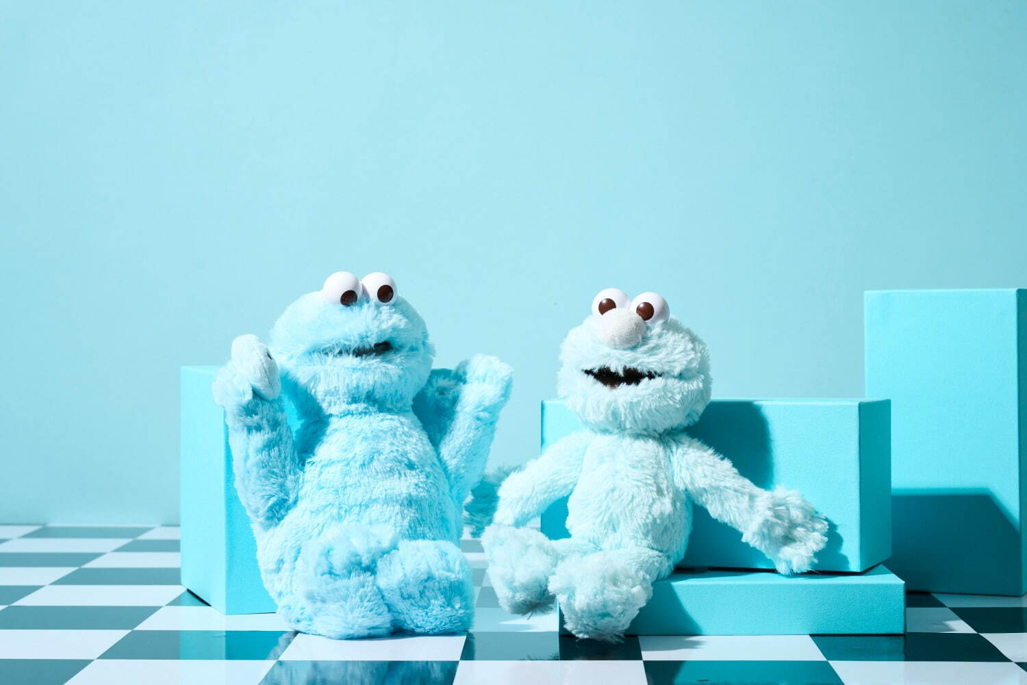 セサミストリートマーケット」24年夏グッズ、ミントカラーのエルモ