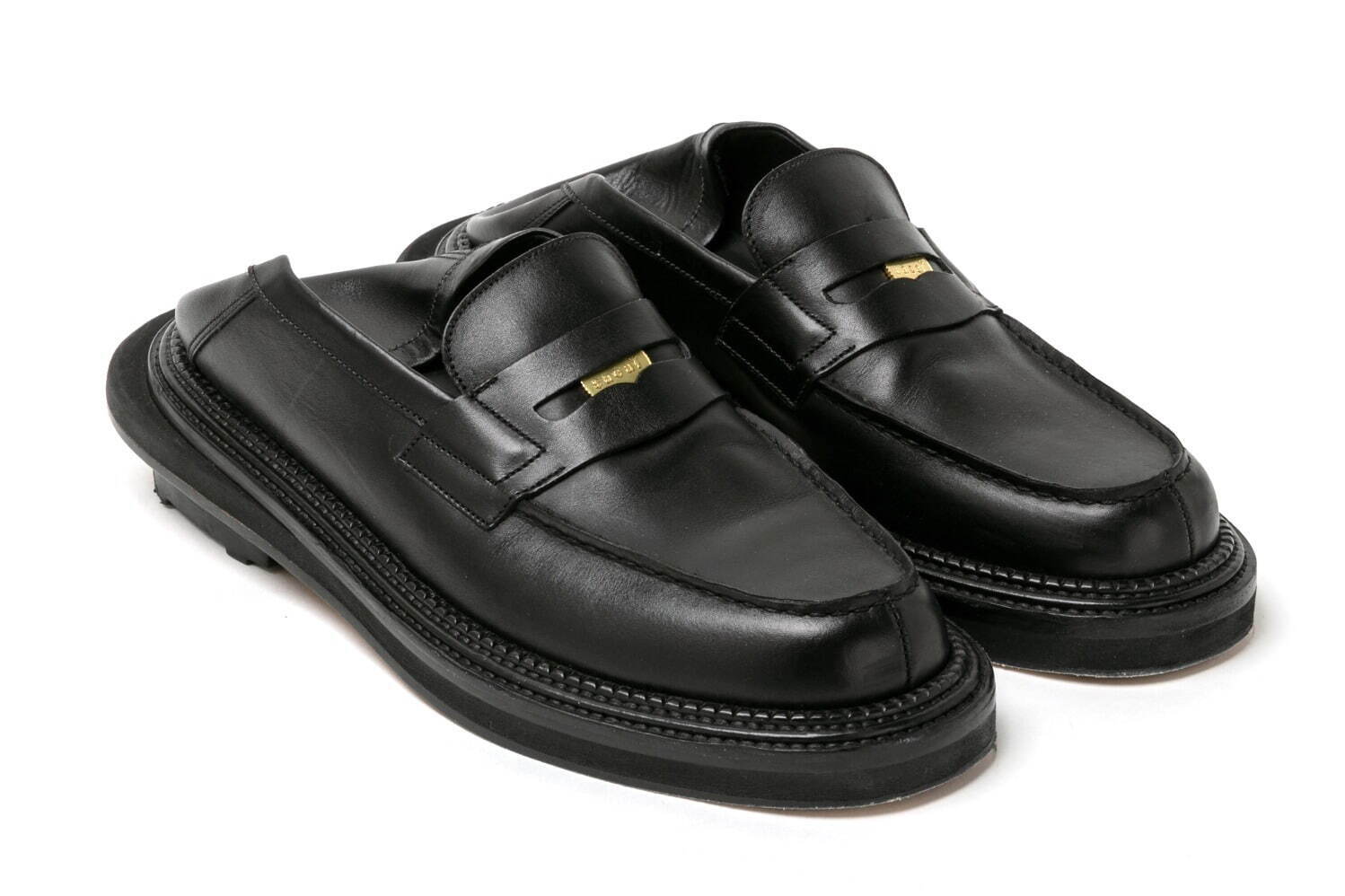 sacaiとジェイエムウエストンのコラボシューズ、“ミッドソールはみ出る