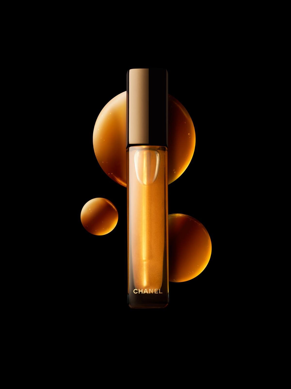 シャネル“最高峰スキンケア”「サブリマージュ」の新リップ