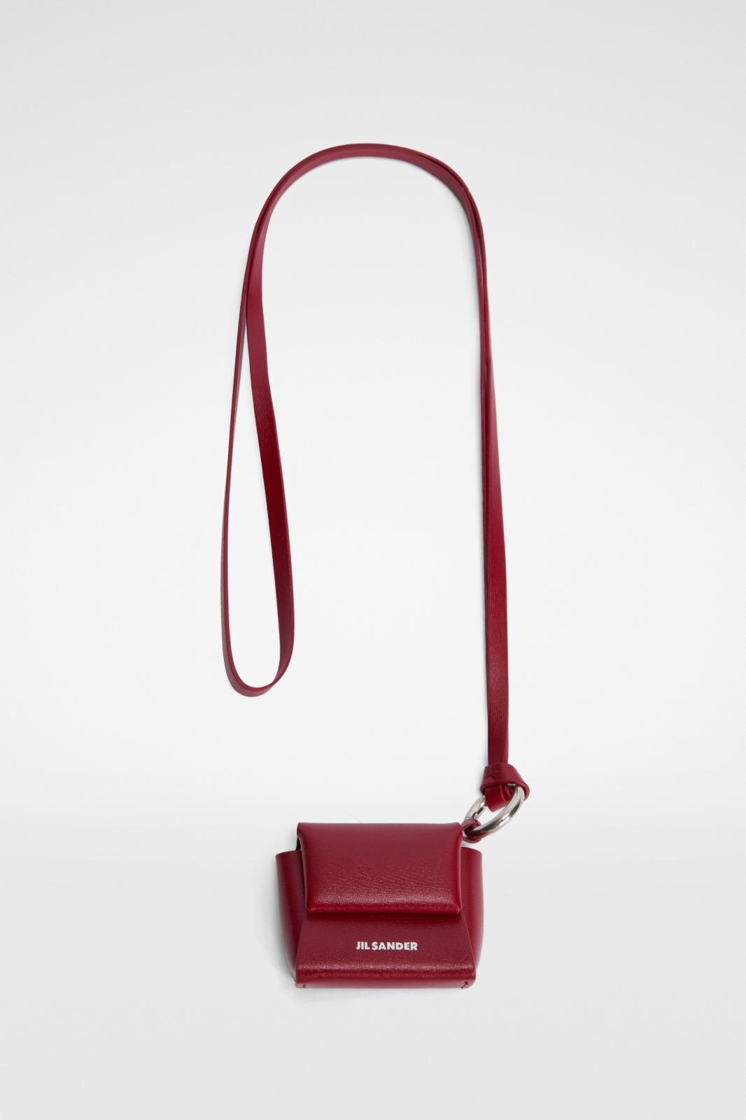 ジル サンダーのクリスマス、ゴールドに輝く「カンノーロ」リップ