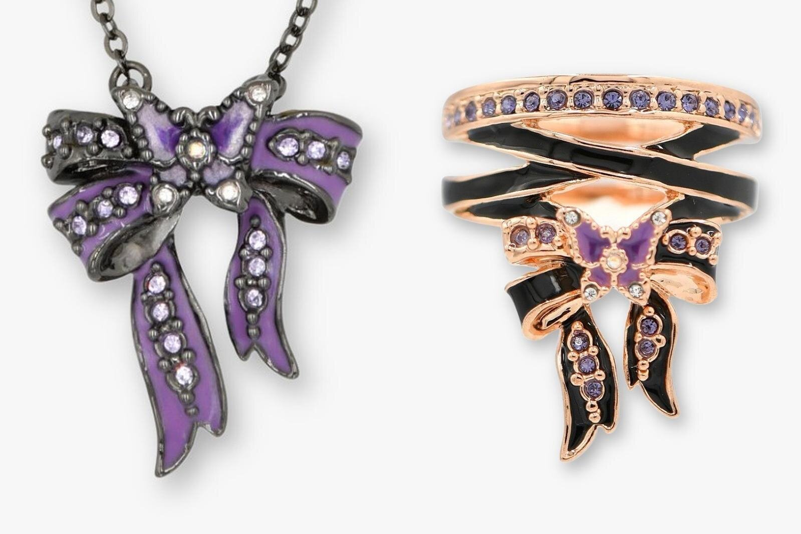 アナ スイ“孔雀の羽根”モチーフのお守りジュエリー、エキゾチックな