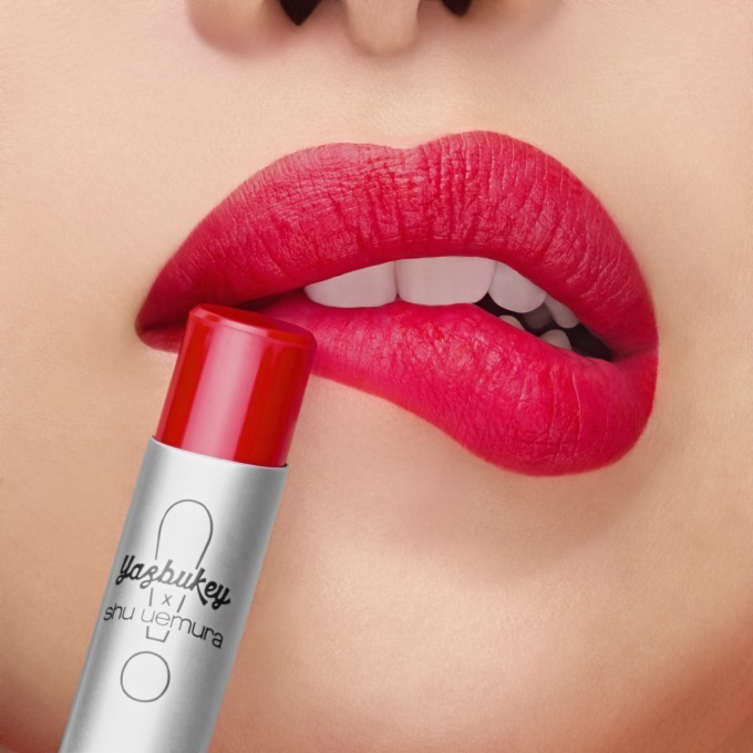 シュウ ウエムラの“マットリップ”がヤズブキーと限定コラボ、渡辺直美