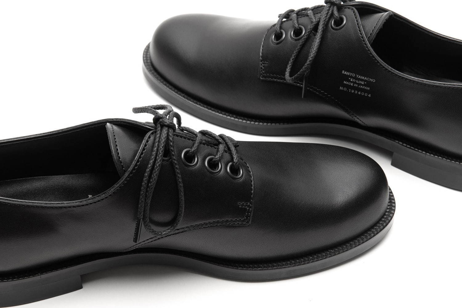 フット ザ コーチャーの竹ヶ原敏之介×三陽山長の新シューズレーベル