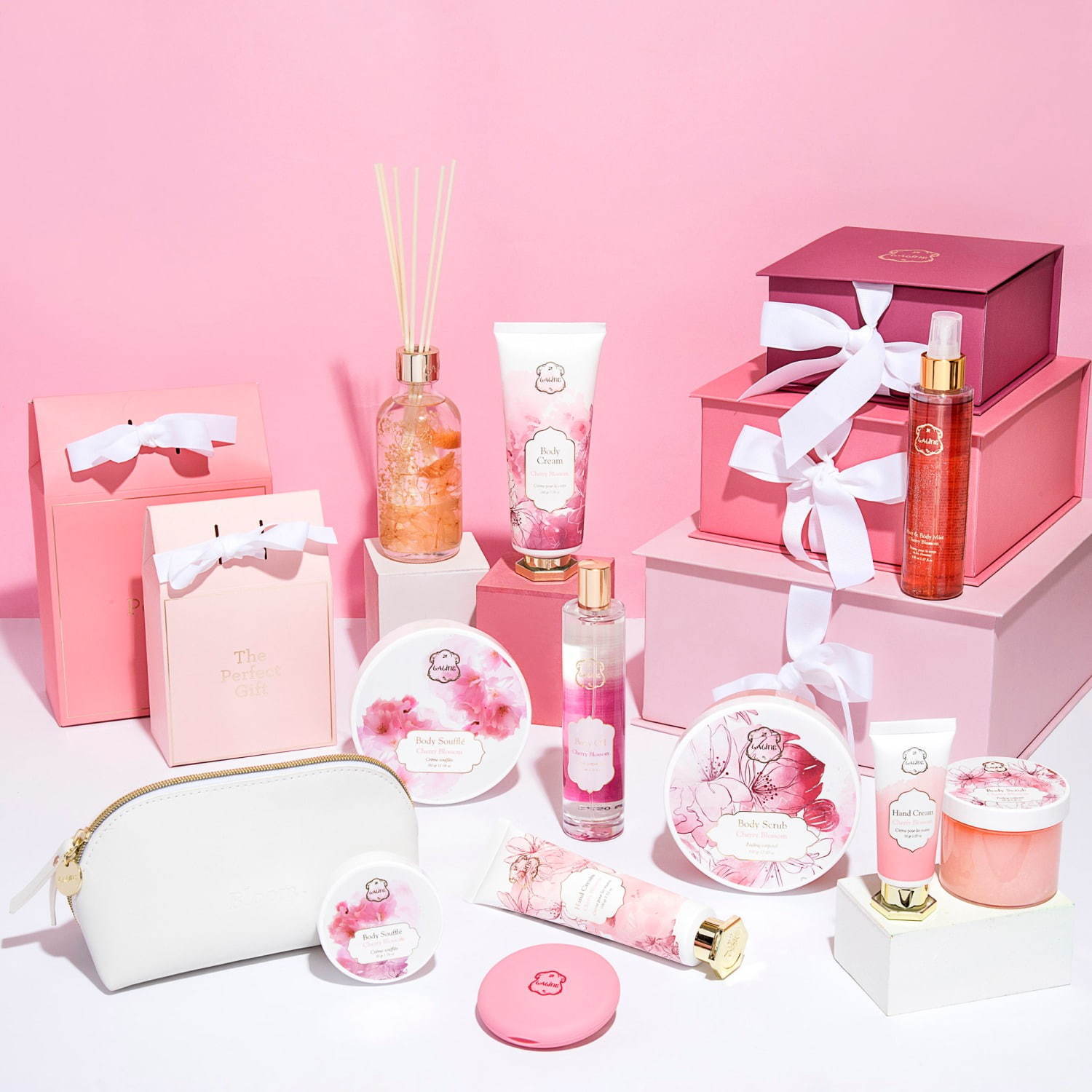 ラリン“桜香る”「チェリーブロッサム」ボディケア、日本限定サクラ色