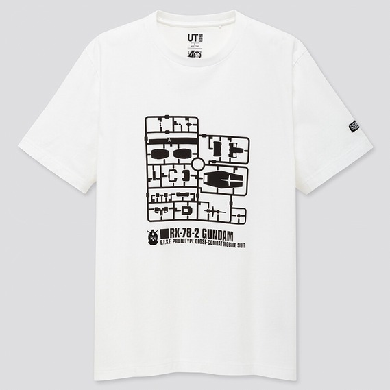 ユニクロUT×機動戦士ガンダム「ガンプラ」メンズTシャツ - 人気モビル
