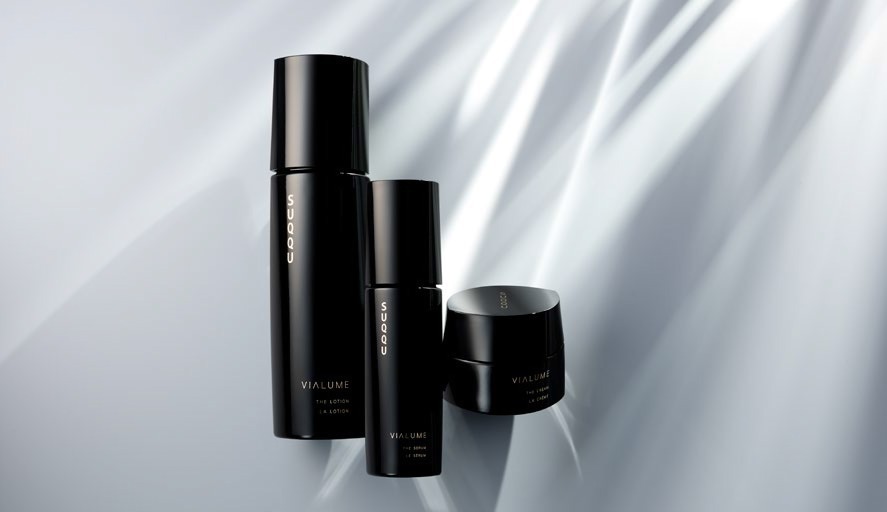 SUQQU最高峰スキンケア「ヴィアルム」誕生、“大人の艶肌”を作る3