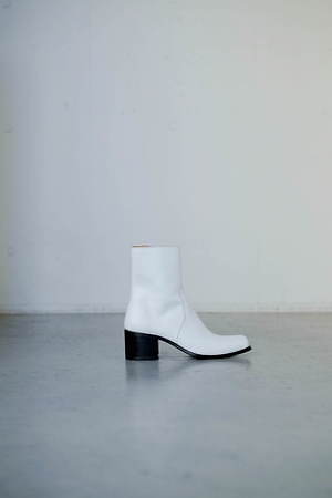 ジョン ローレンス サリバンの直営店限定「スクエアトゥブーツ」新色