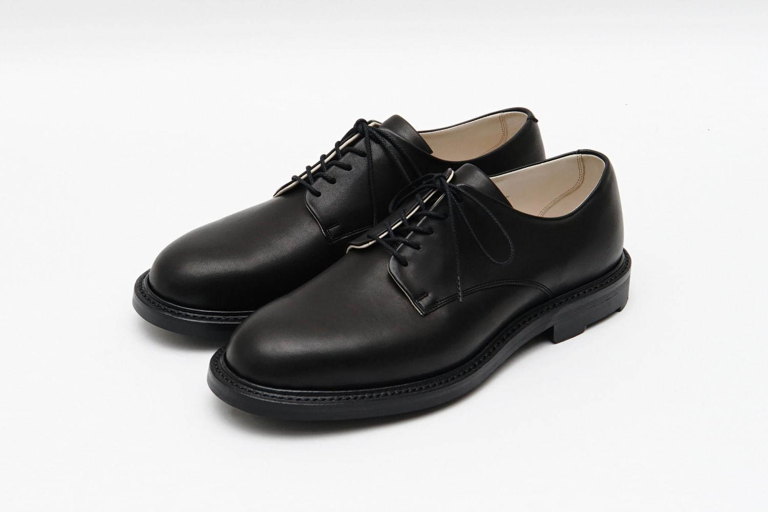 フット ザ コーチャー21年春夏レザーシューズ、異素材で仕立てた革靴や