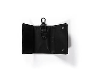 メゾン ミハラヤスヒロの“炙り出し”ショルダーバッグやミニ財布