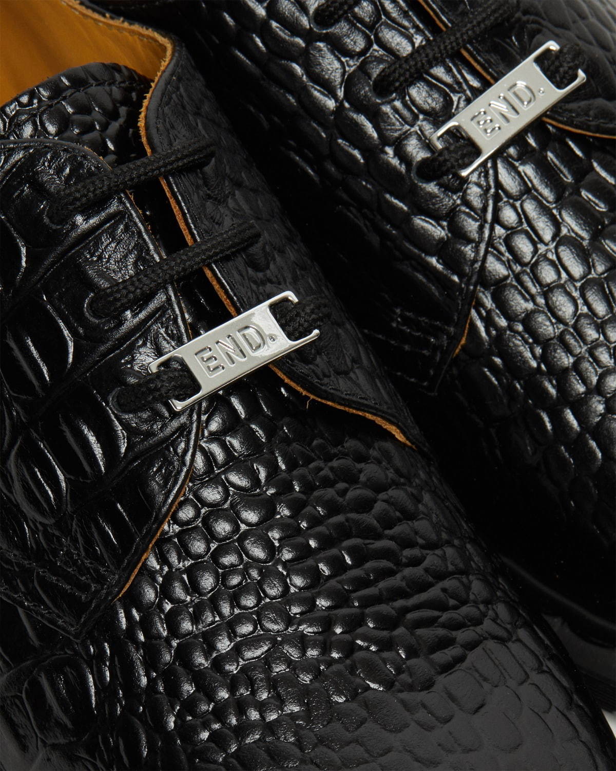 ドクターマーチン×ソフネット×エンド「1461」3ホールシューズ、カモ柄