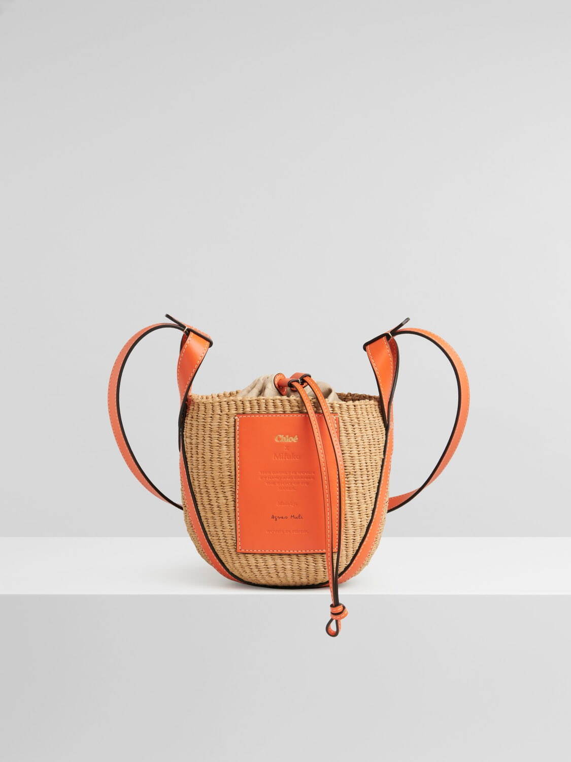 クロエの新作バスケットバッグ - ケニアの伝統的なハンドクラフト