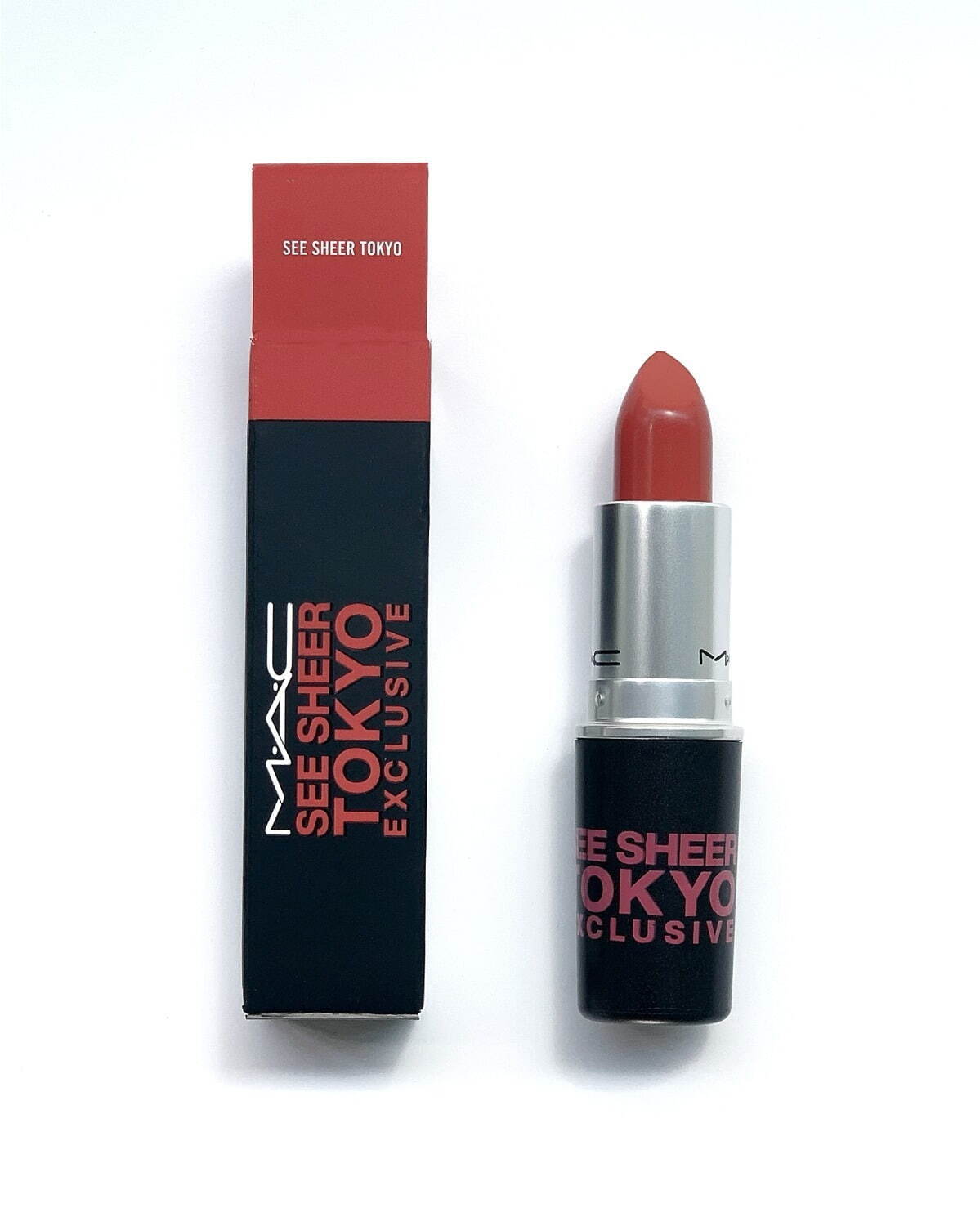 M∙A∙C日本限定リップスティック、クリーミーマットレッドやツヤ感