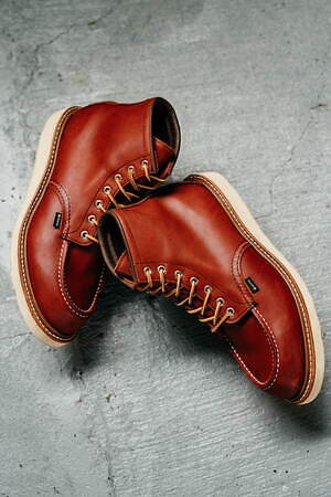 レッドウィング“防水仕様”の定番6インチブーツ、ゴアテックス素材の