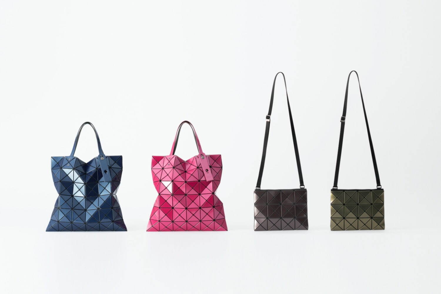 BAO BAO ISSEY MIYAKE22年新作バッグ、“楕円形”の新ハンドバッグなど