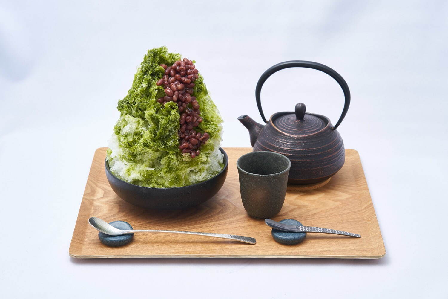 船橋屋「くず餅乳酸菌入りかき氷」“藤の花”モチーフのぶどう味や特製