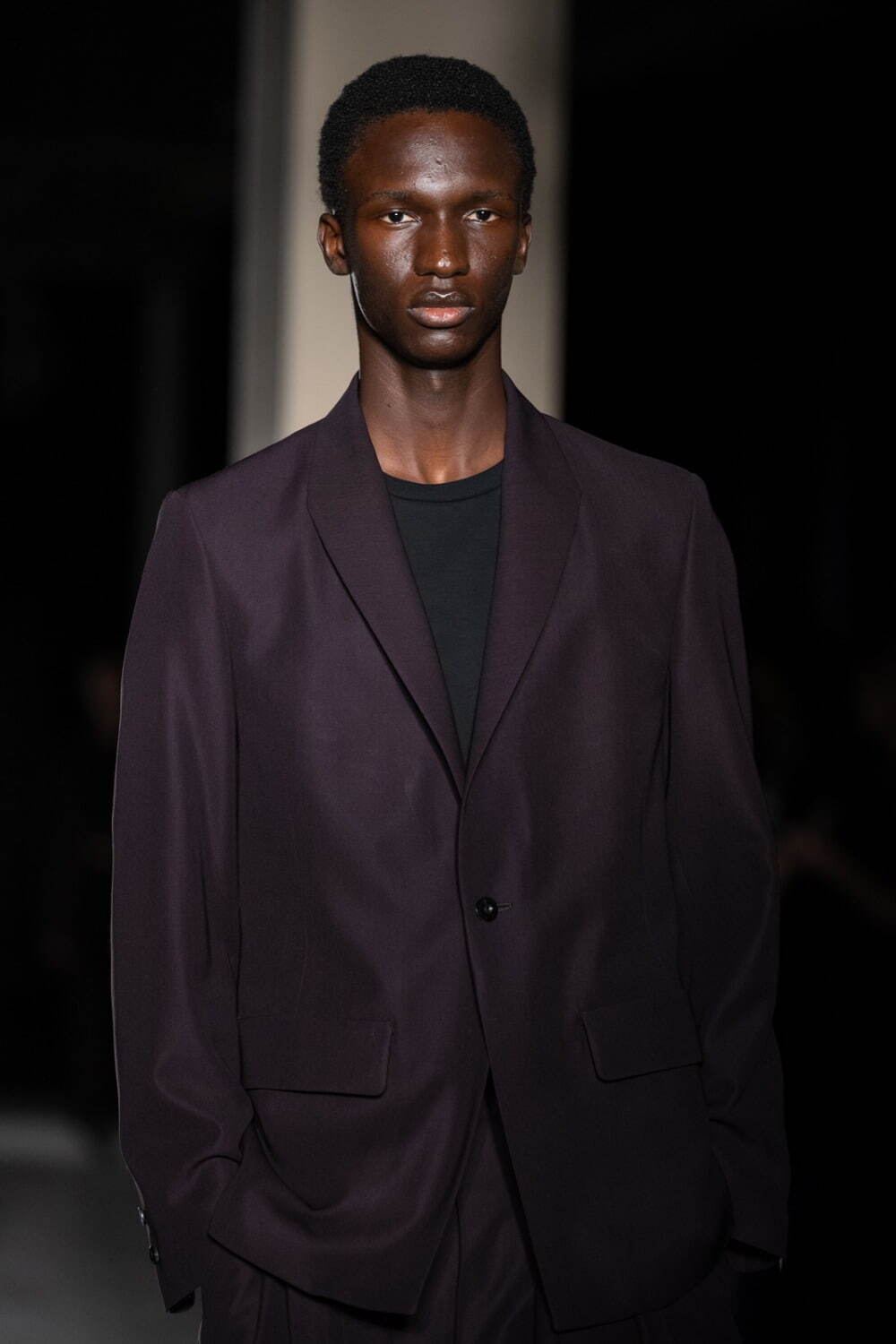 イレニサ(IRENISA) 2025年春夏ウィメンズ&メンズコレクション