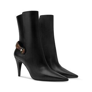 ルイ・ヴィトン、ゴールドの“LVロゴ”やラゲージタグ付きのウィメンズ