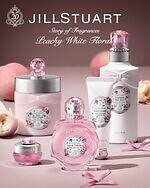 ジルスチュアート ビューティ25年冬コスメ「ピーチー ホワイト