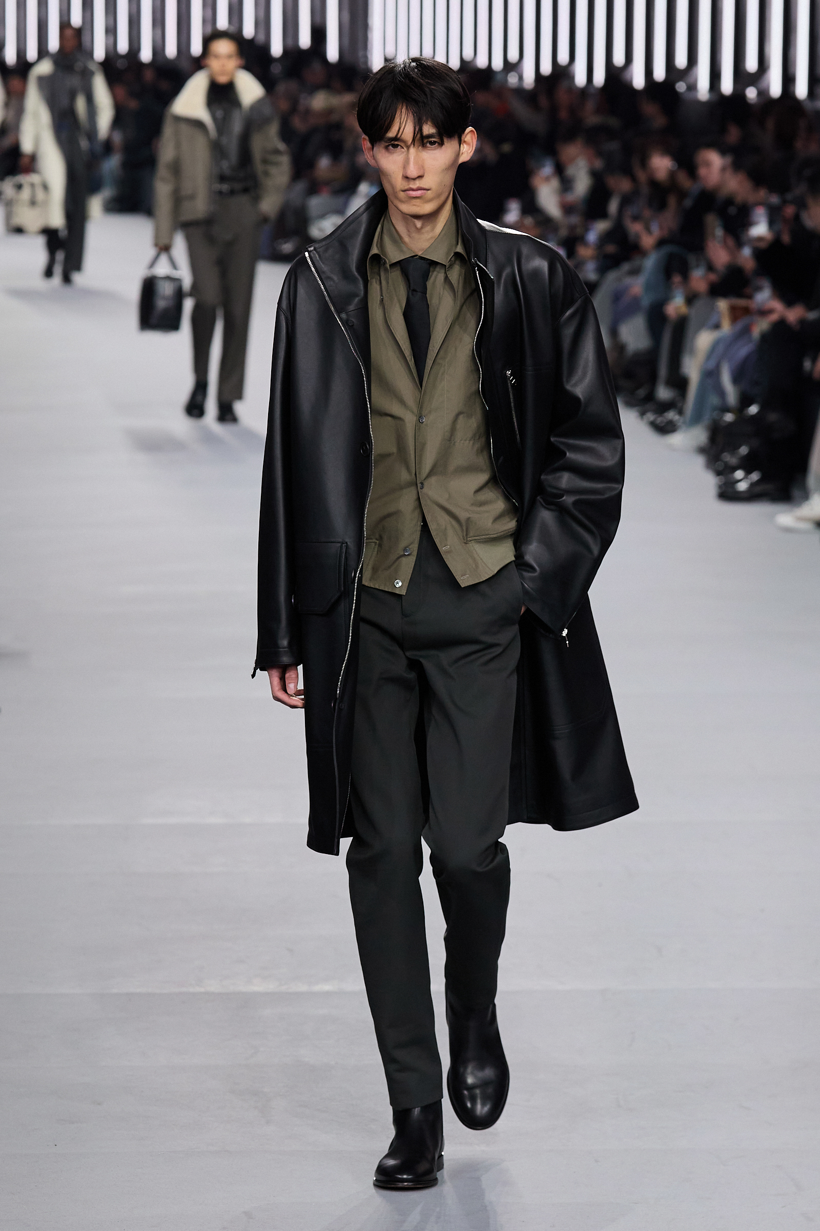 メゾンマルジェラの舞台裏に迫る書籍「A Magazine Curated By Maison