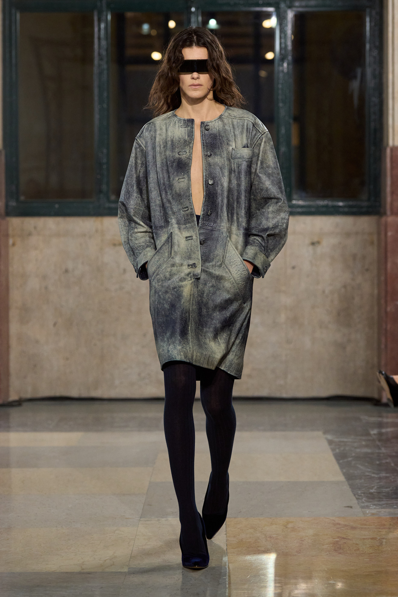 バニーガール姿のケイト・モス 米PLAYBOY誌の表紙を飾る