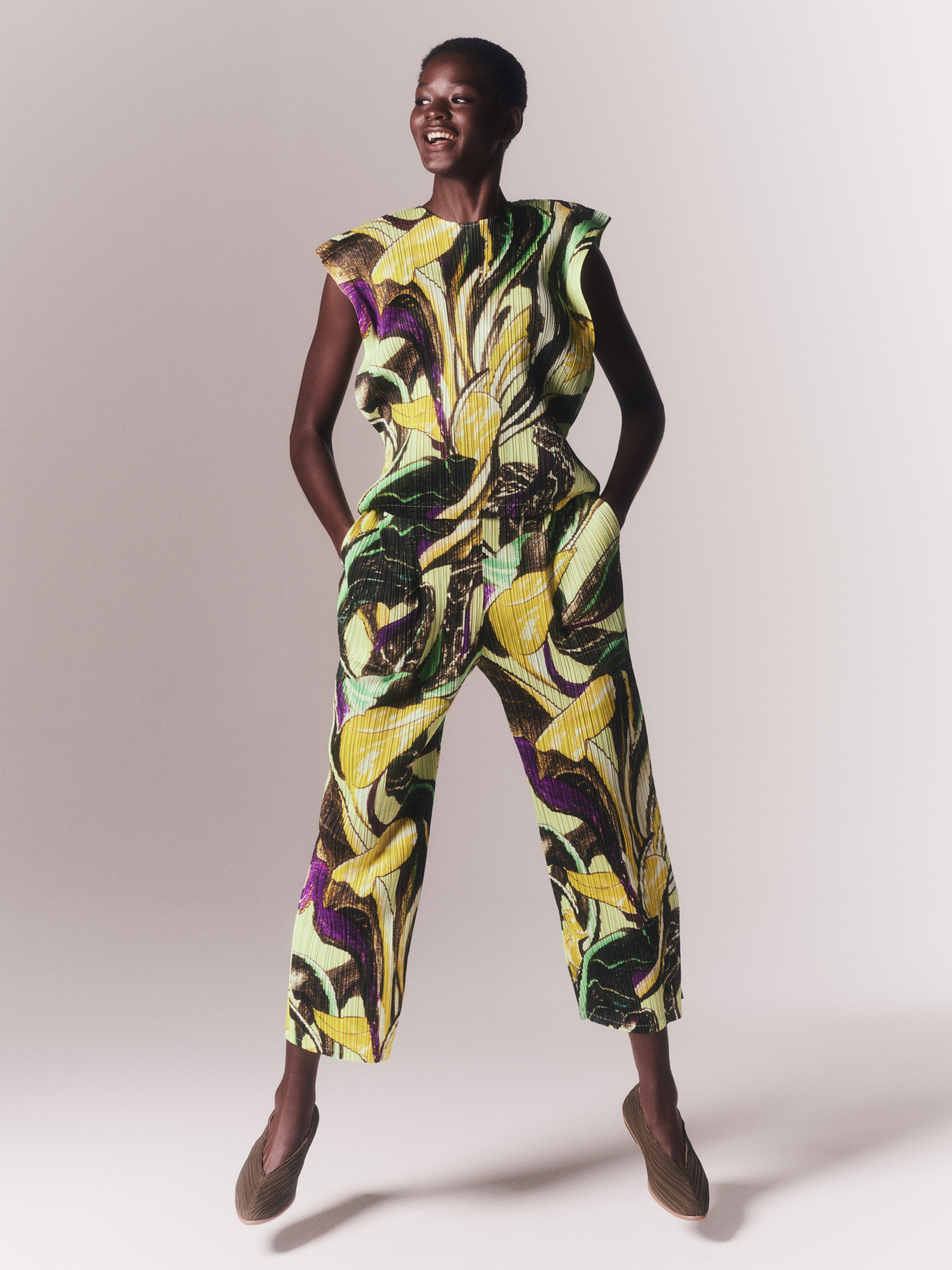 野菜の苦味がファッションに？「プリーツ プリーズ イッセイ ミヤケ