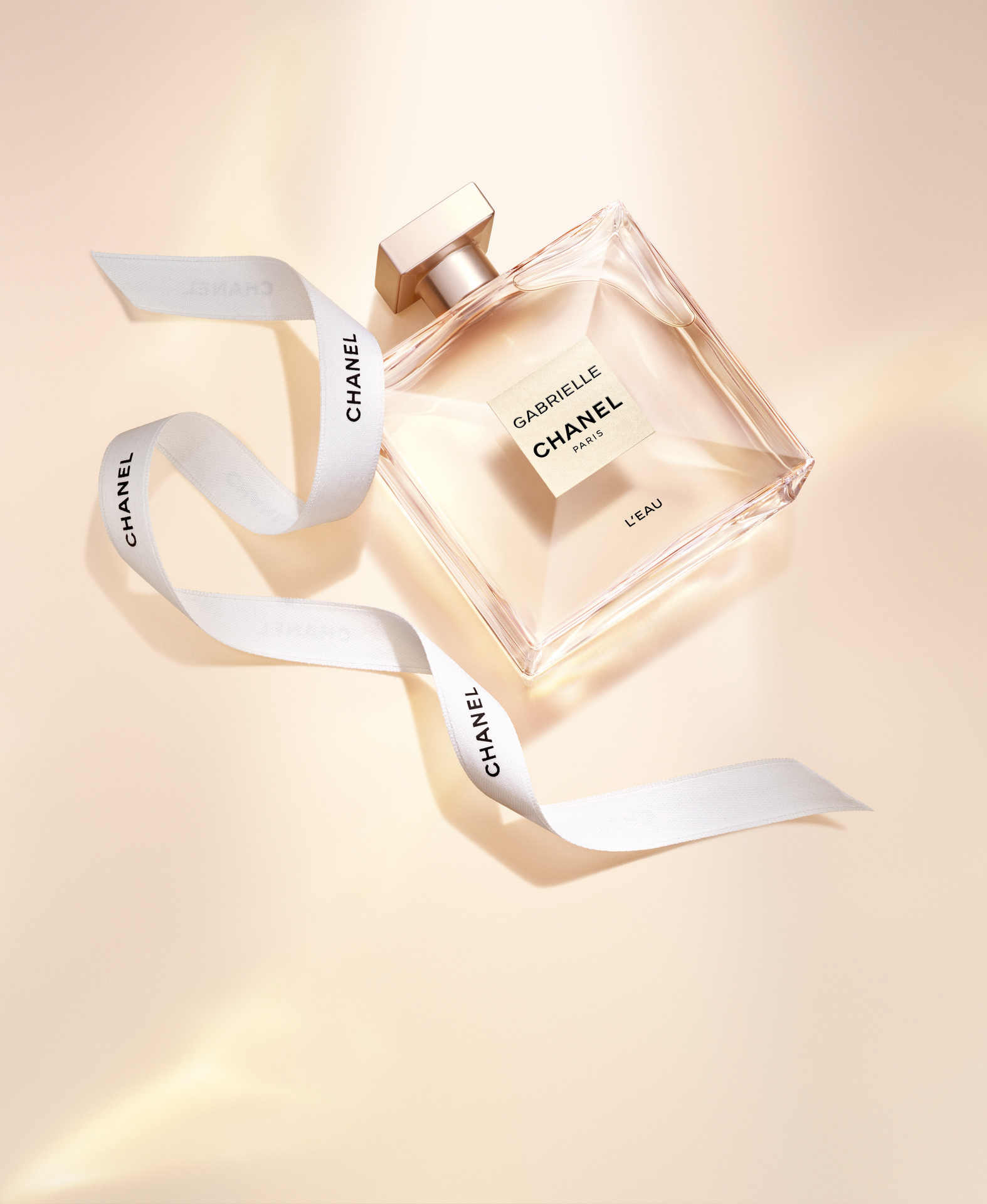 フレグランス「ガブリエル シャネル」の新作が発売 4種の花々が香る