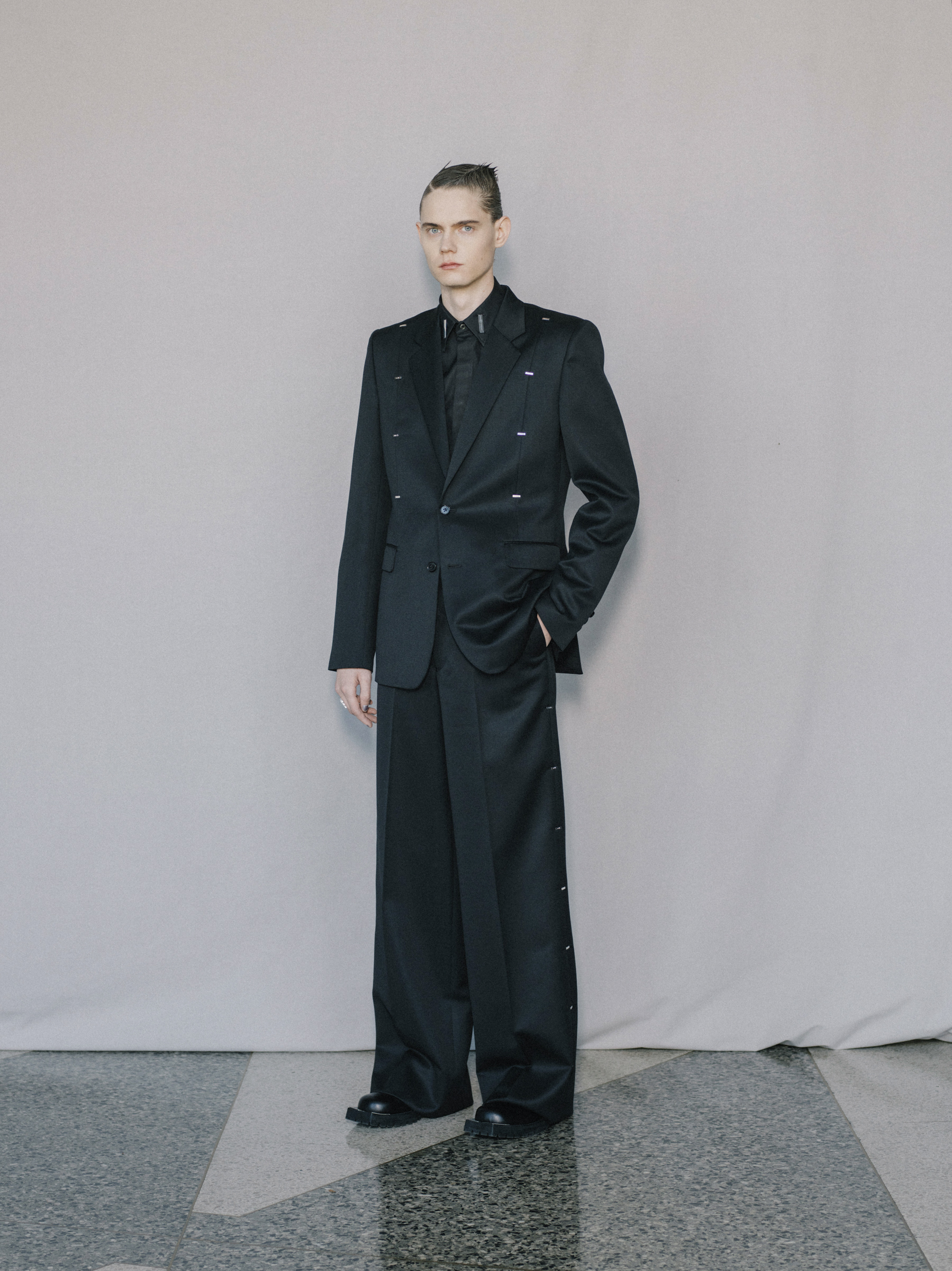 ジョン ローレンス サリバンがイベント開催、ブランドを象徴する