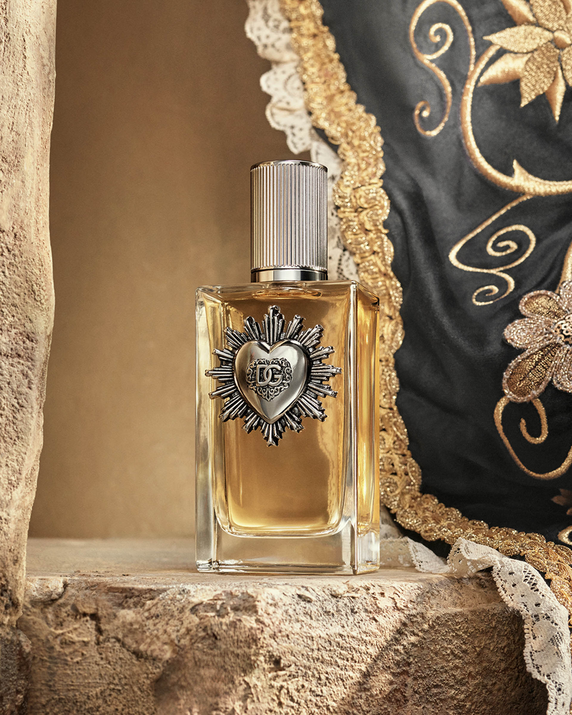 ドルチェ＆ガッバーナのグルマン調フレグランスから初のメンズが登場