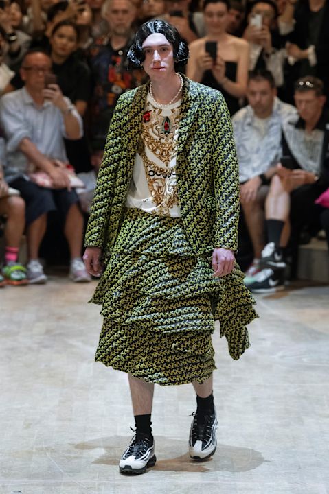 モダン”とは何か 川久保玲が「コム デ ギャルソン オム プリュス」で