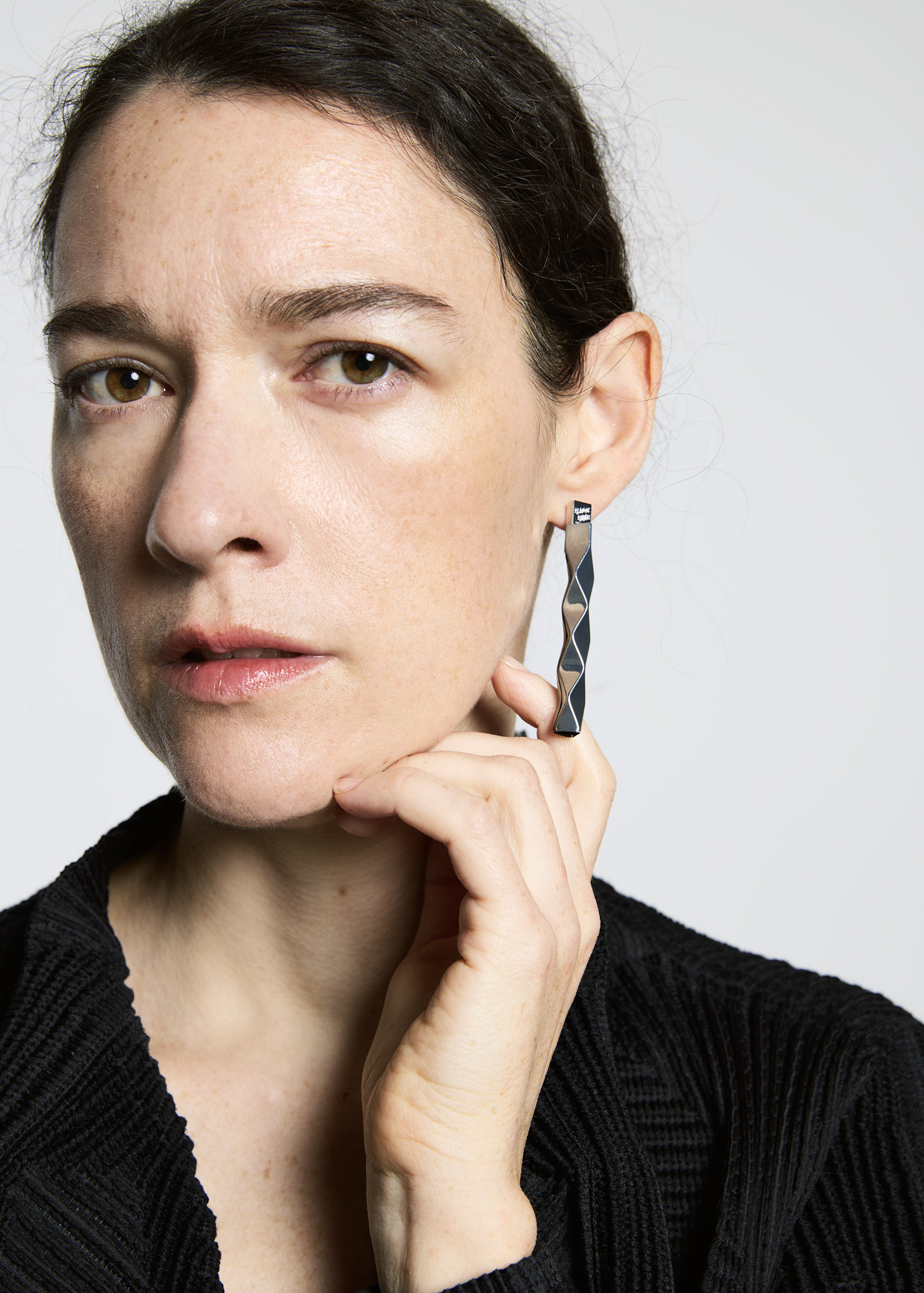 エイポック エイブル イッセイ ミヤケが新技術を活用したピアスを発売