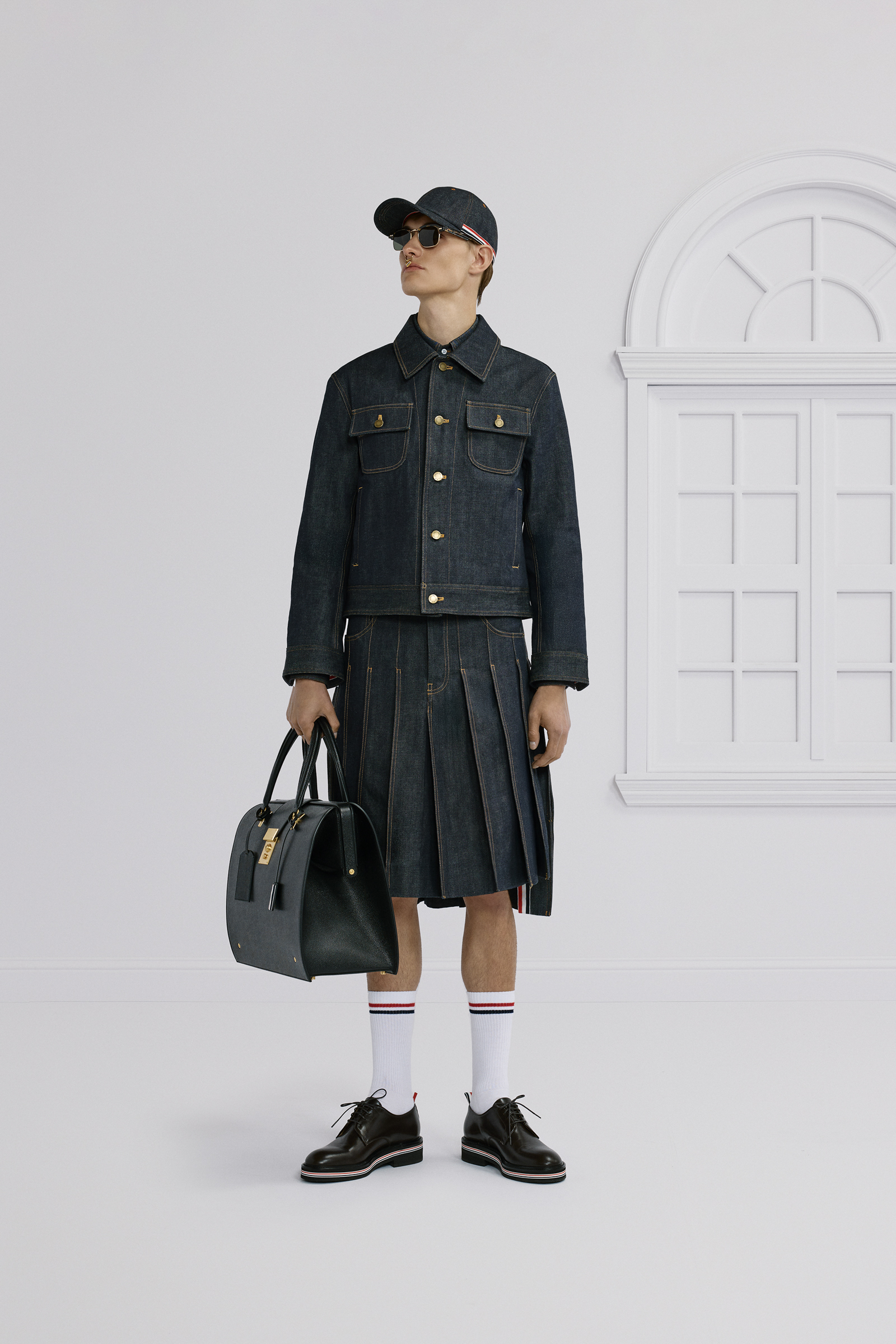 thombrowne-denim-20251227-003-