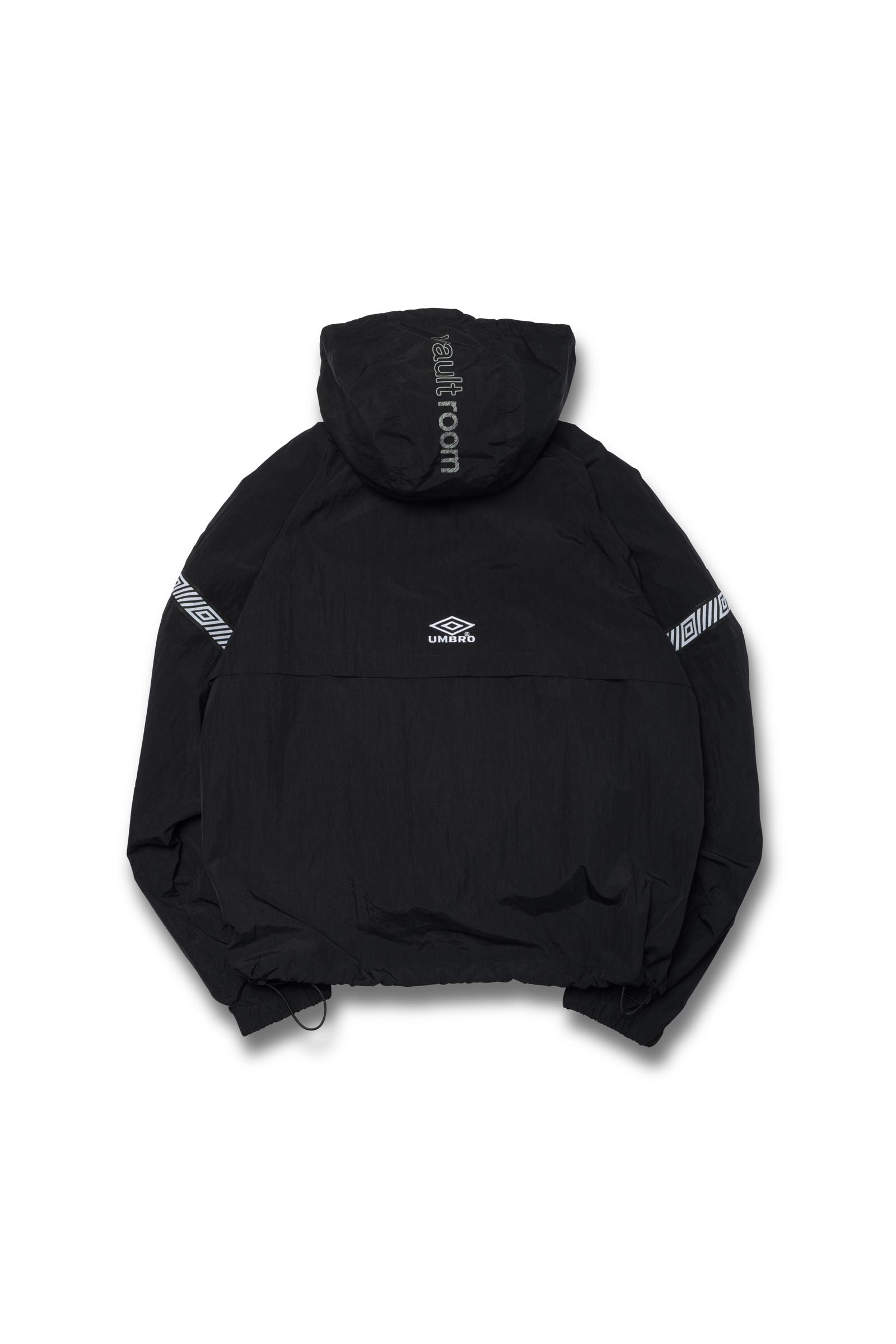 ボルトルーム × アンブロ第2弾 オリジナルパターンのアノラック