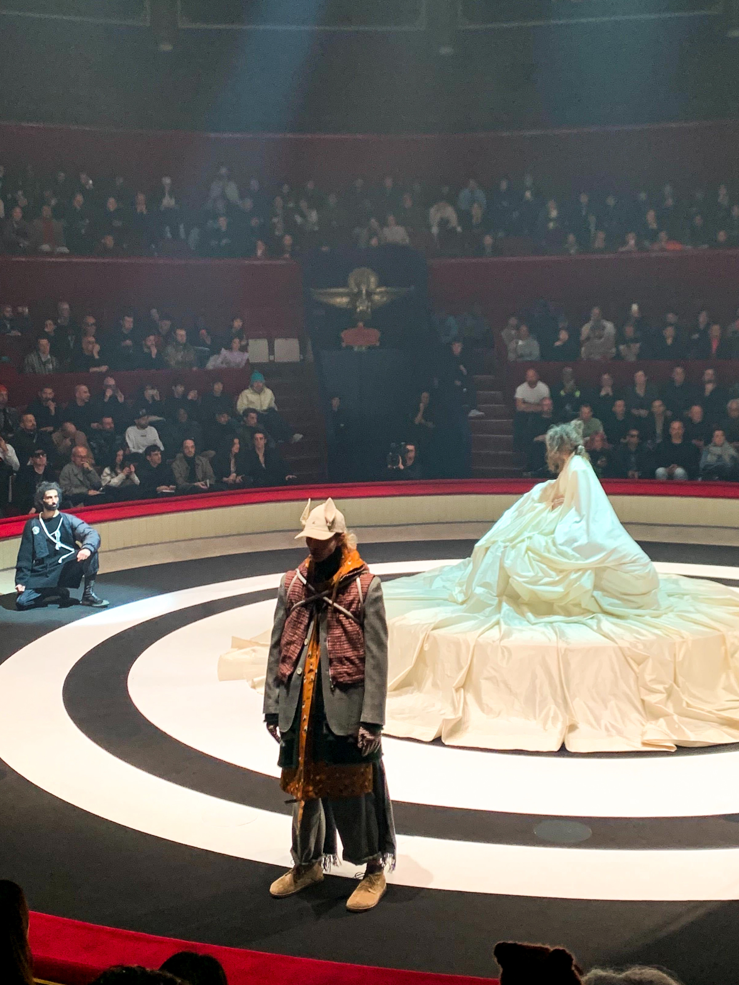 黒澤明「蜘蛛巣城」が着想源 蜘蛛の巣のように観客を飲み込んだ