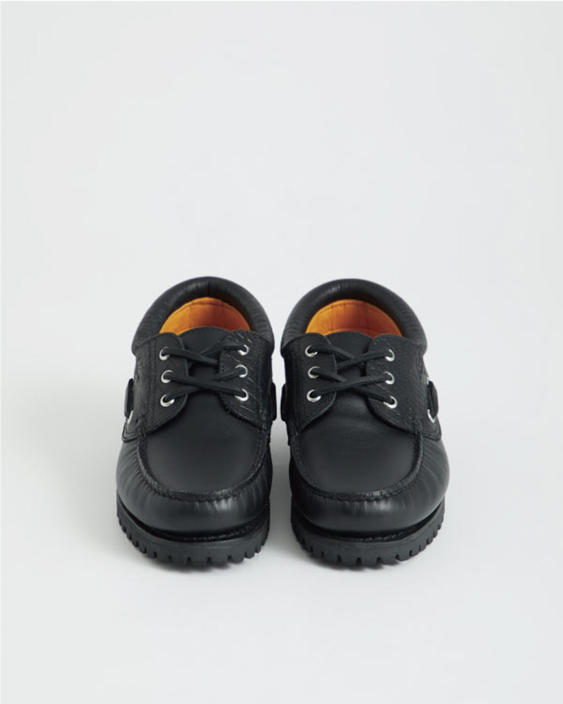 ユナイテッドアローズがティンバーランドに別注、異素材ミックスの