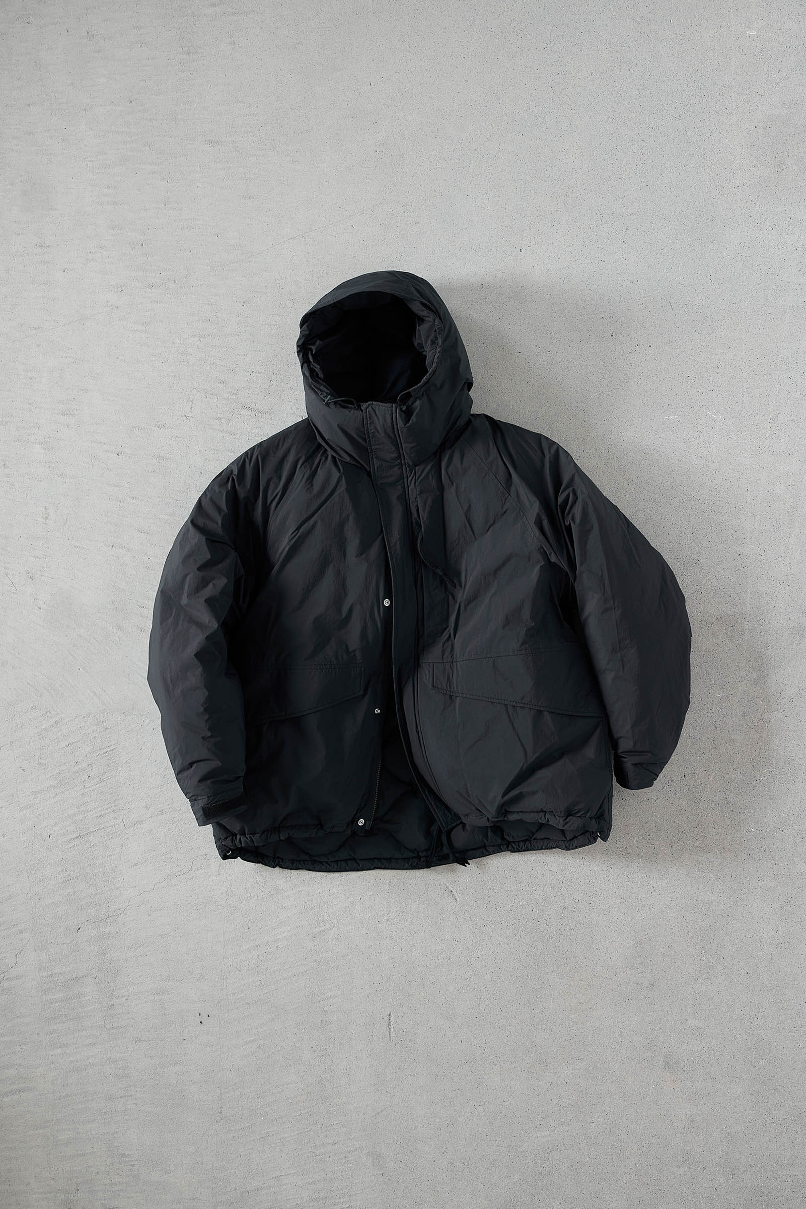 ナノ・ユニバースが展開する西川ダウンの新ライン「Daily Spec Tools