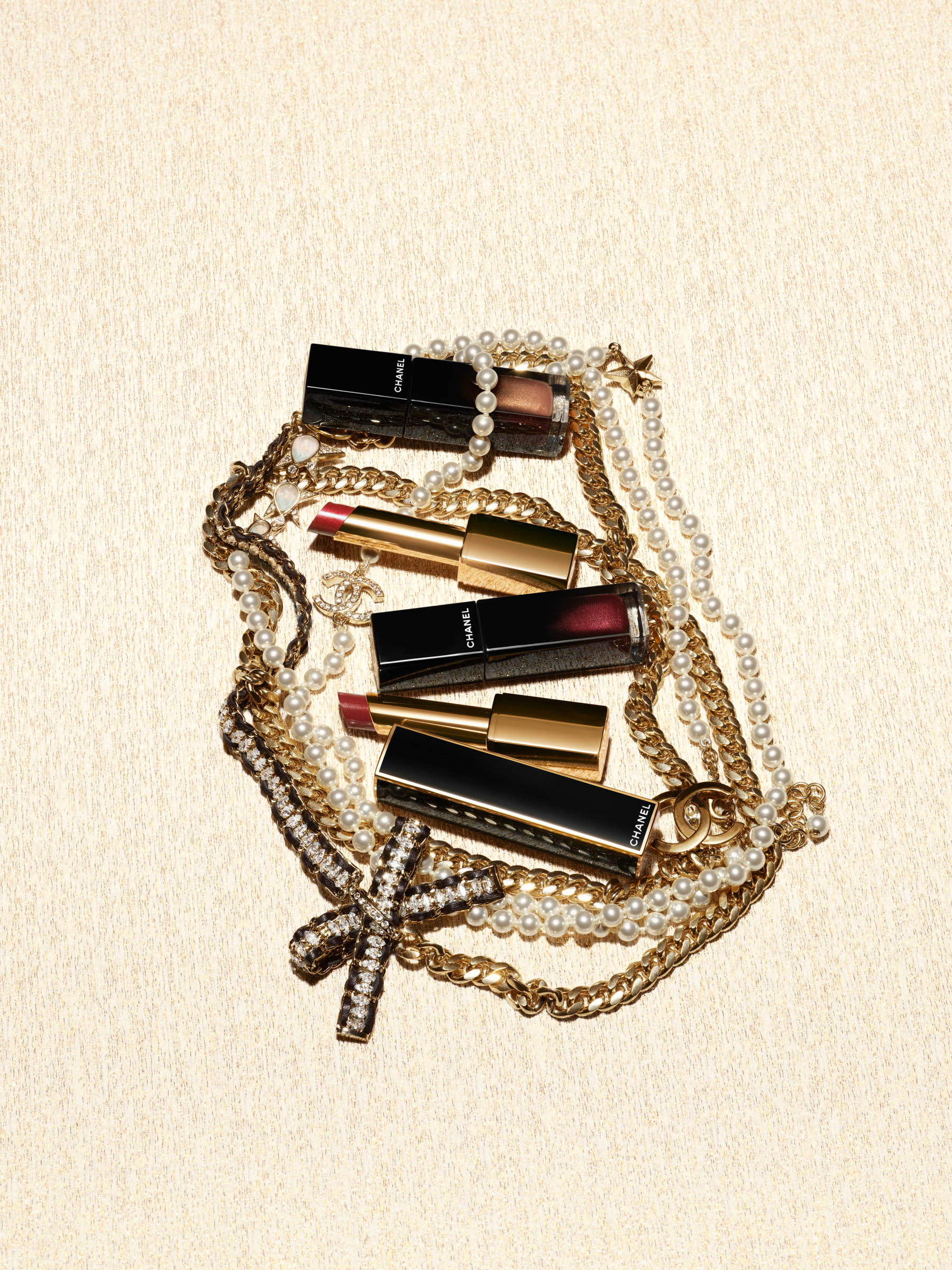 エイジングケア「N°1 ドゥ シャネル」からなめらかに整えるポリッシュ