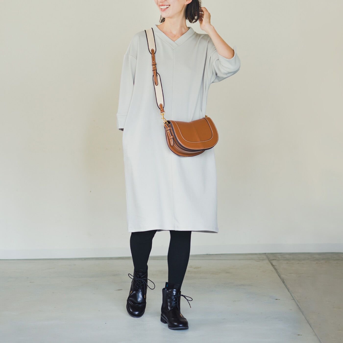 フラウグラット 3シーズン活躍♪ きれい見えジャカード編み柄の